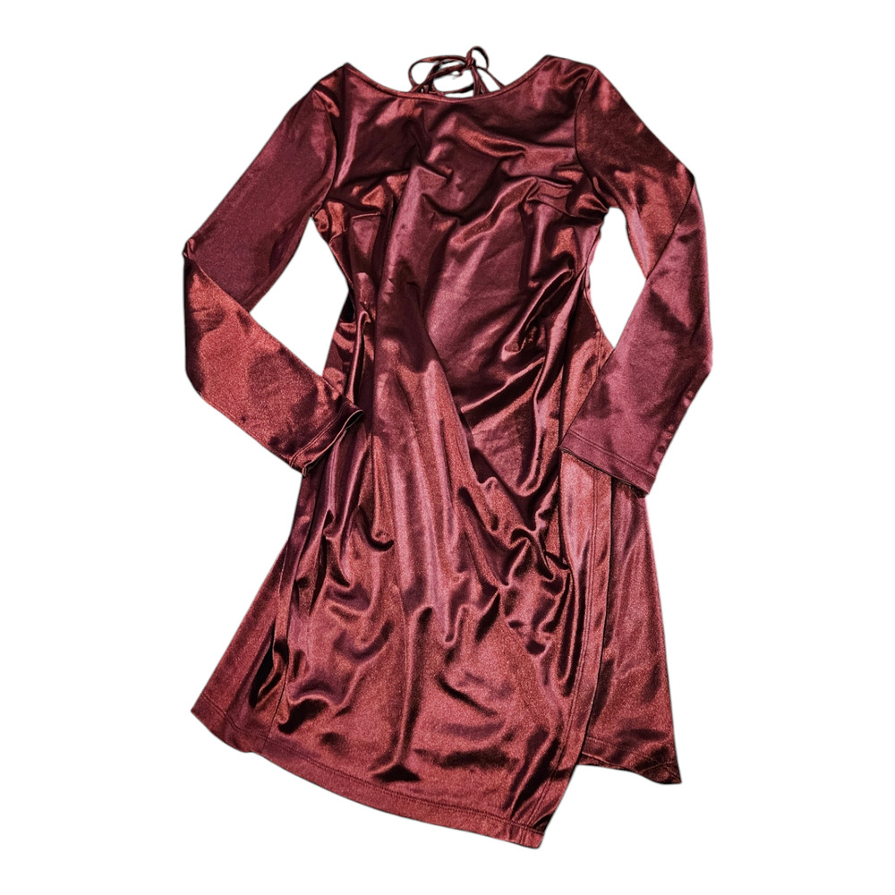 Xtraordinary Large Red Long Sleeve Mini Dress *flaw*